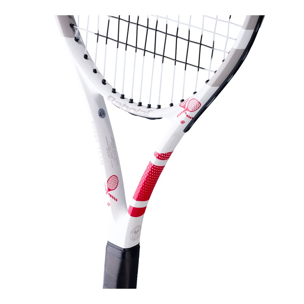 babolat-evoke-team-wimbledon-2026-raqueta-de-tenis-1544348-1024x1024-g3 babolat-evoke-team-wimbledon-2026-raqueta-de-tenis-1544348-1024x1024-g3